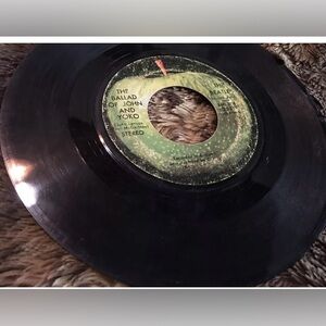 The Beatles Lot of 2: Ballad of John & Yoko & Hey Jude 45 Apple Records VINTAGE!